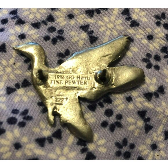 Vtg G.G. Harris Pewter Duck Lapel Pin 1.5 Inch Made in USA 80s - Picture 4 of 5